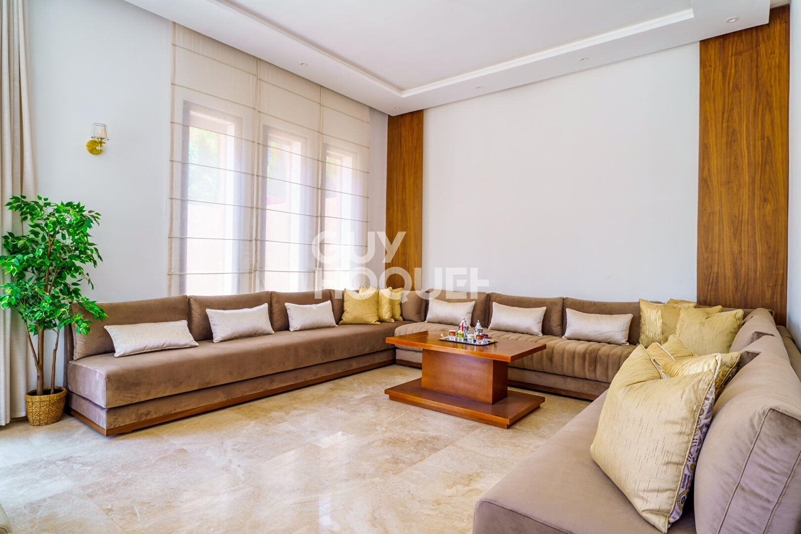 ACHAT-VENTE :F8 (320 m²) à vendre à Marrakech