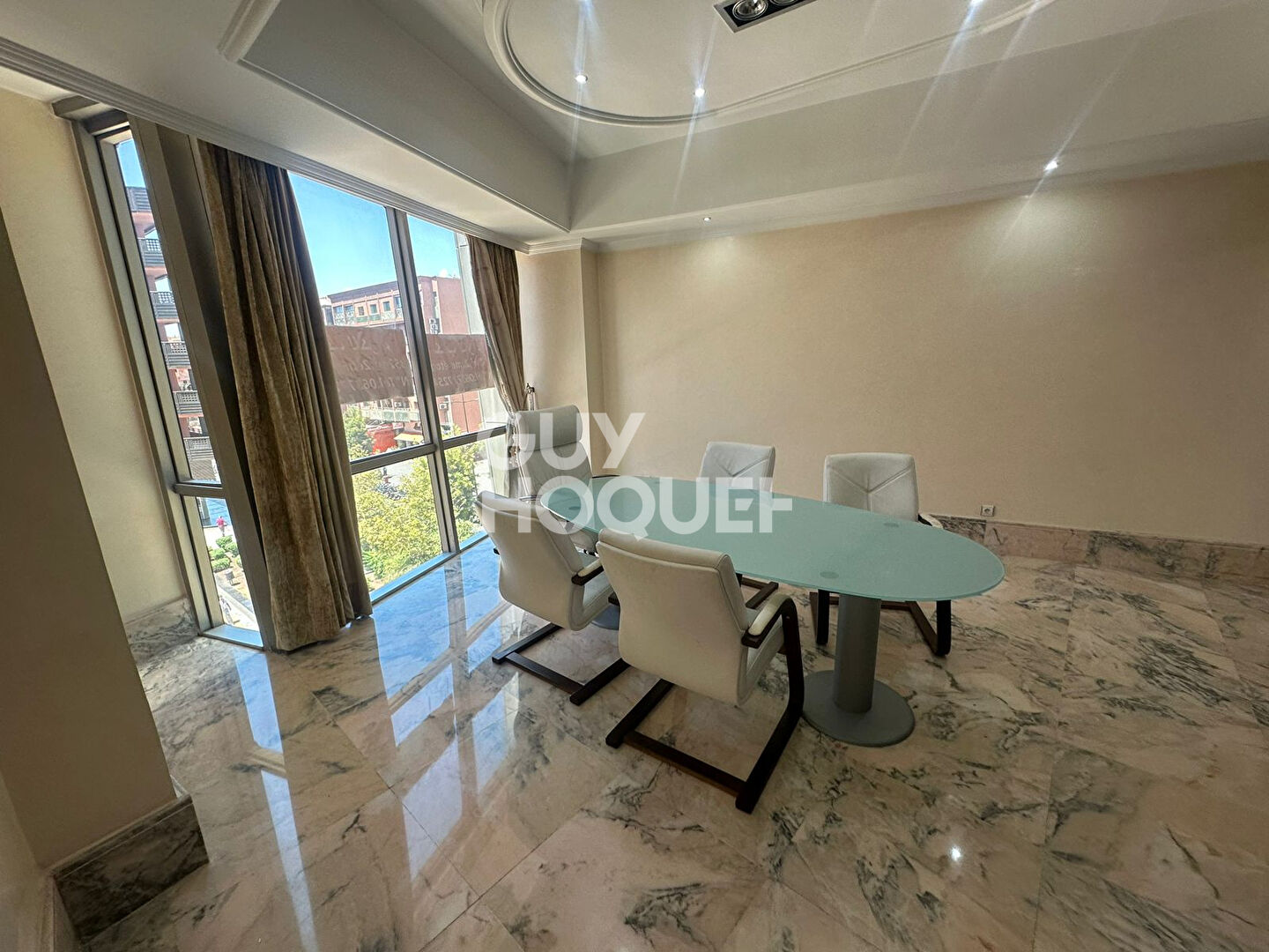 Achat/Vente - bureaux de 332 m² à gueliz 