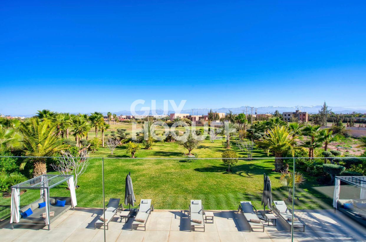 ACHAT-VENTE: VILLA DE PRESTIGE VUE FRONT GOLF