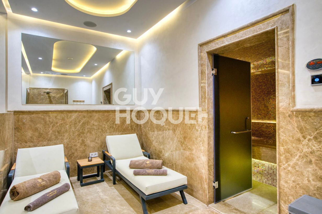 ACHAT-VENTE: VILLA DE PRESTIGE VUE FRONT GOLF