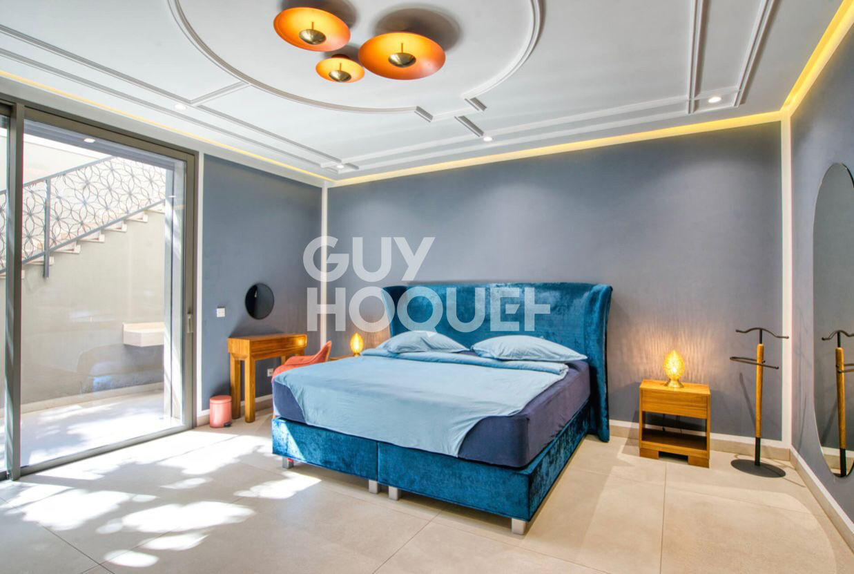 ACHAT-VENTE: VILLA DE PRESTIGE VUE FRONT GOLF