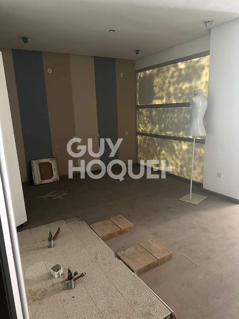 Local commercial à vendre