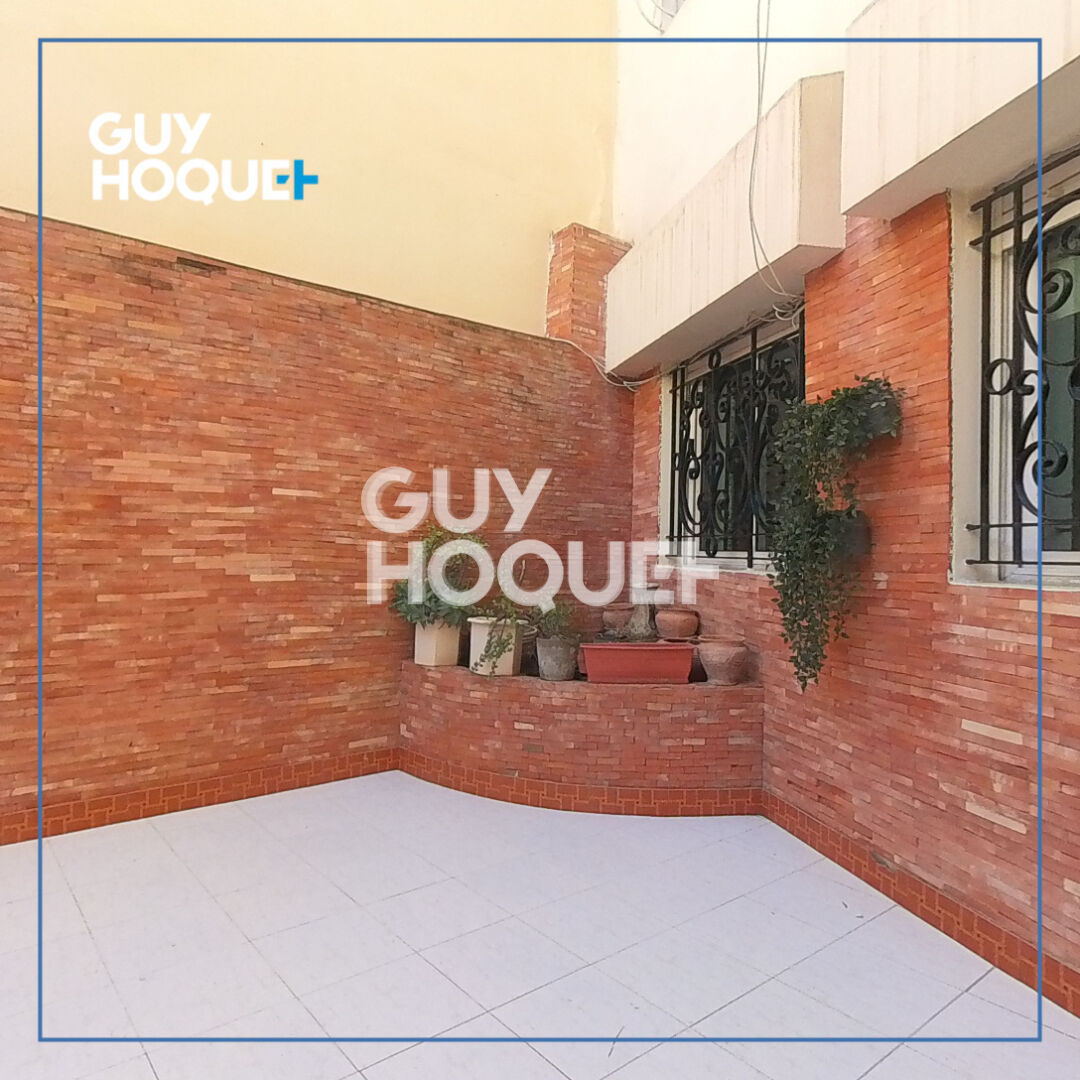 OPPORTUNITÉ À SAISIR DANS L'UN DES PLUS BEAUX QUARTIERS DE CASA