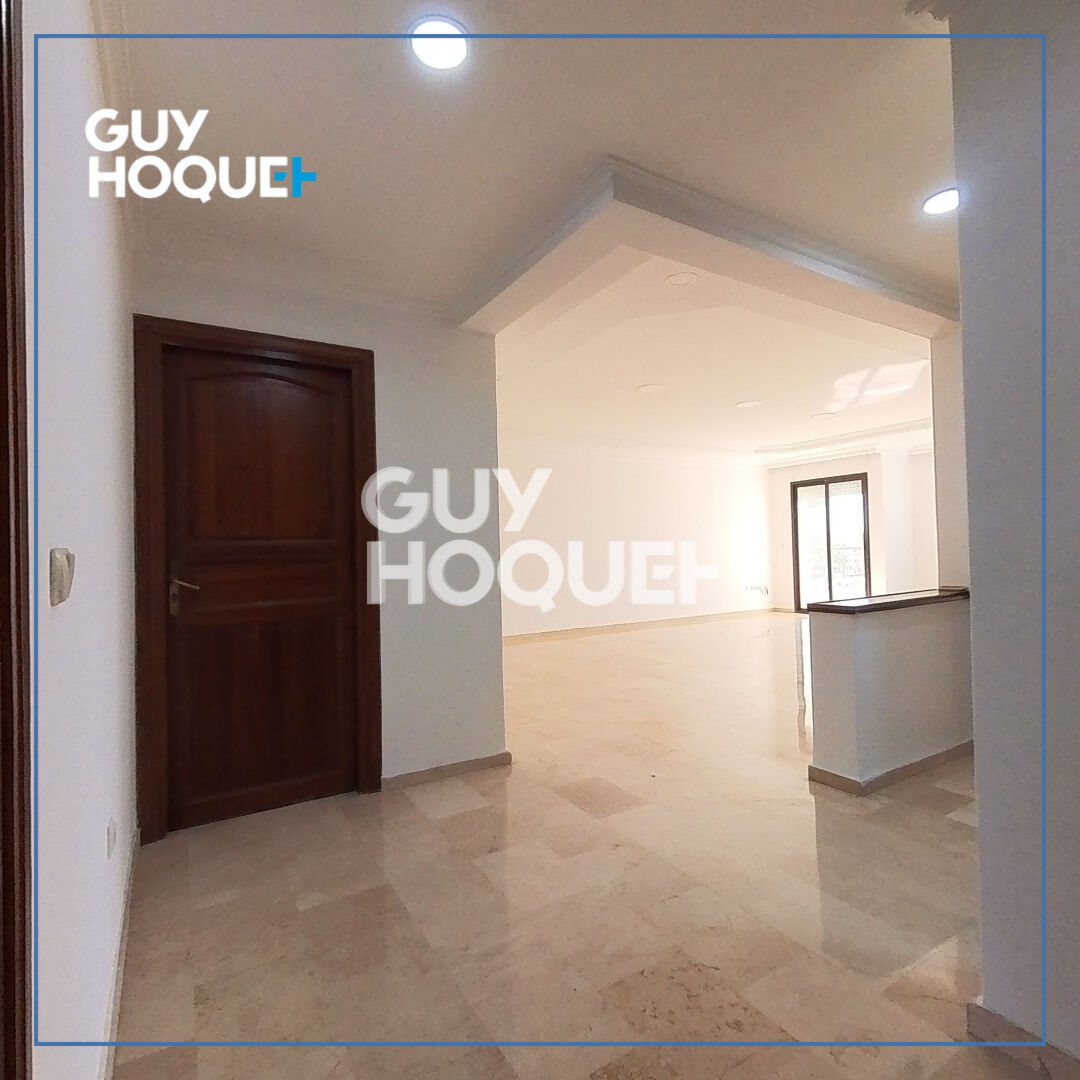 Vivez la frénésie de Casablanca tout en logeant  dans une ruelle calme et proche de toutes commodités