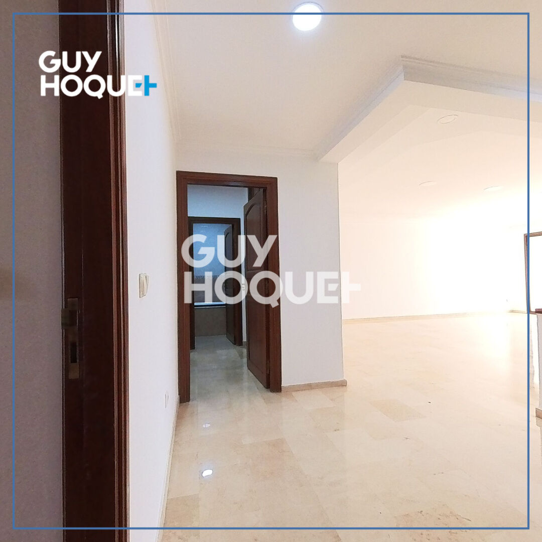 Vivez la frénésie de Casablanca tout en logeant  dans une ruelle calme et proche de toutes commodités