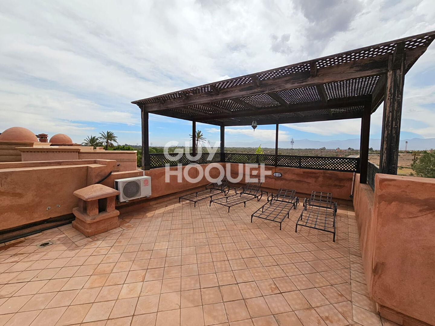 Achat/Vente d'une maison de 4 pièces (285 m²) à Marrakech