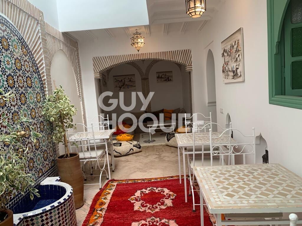 ACHAT-VENTE: Riad de 70 m²  a la Médina, Entièrement Rénové.