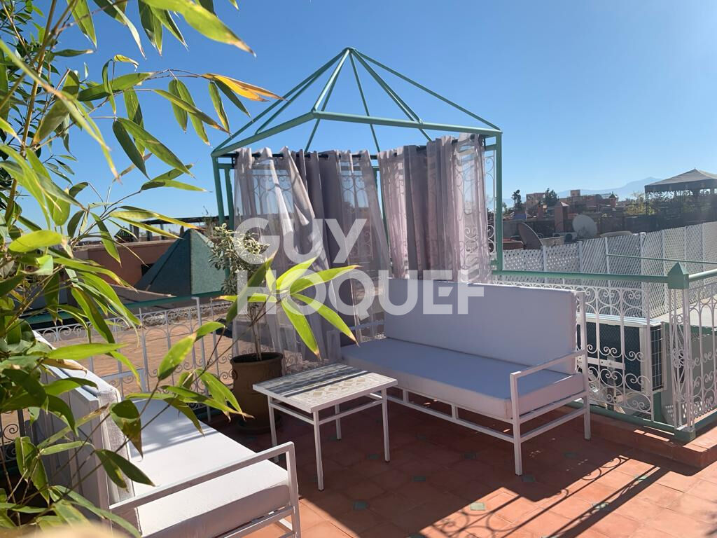 ACHAT-VENTE: Riad de 70 m²  a la Médina, Entièrement Rénové.