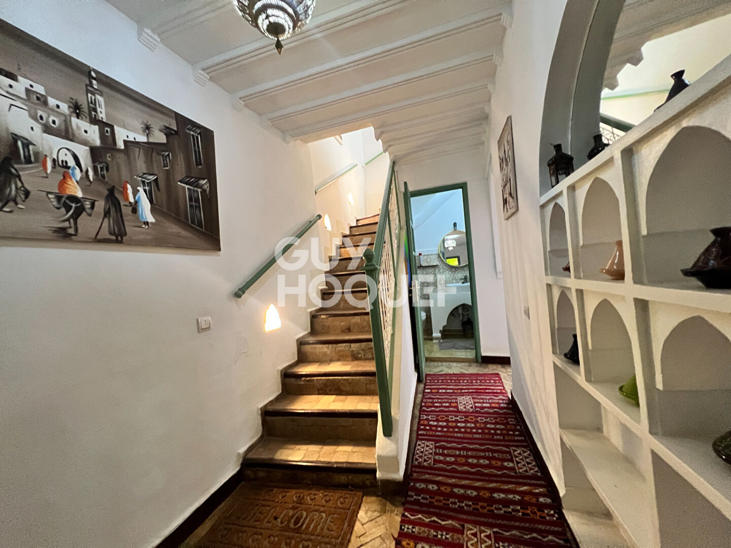 ACHAT-VENTE: Riad de 70 m²  a la Médina, Entièrement Rénové.