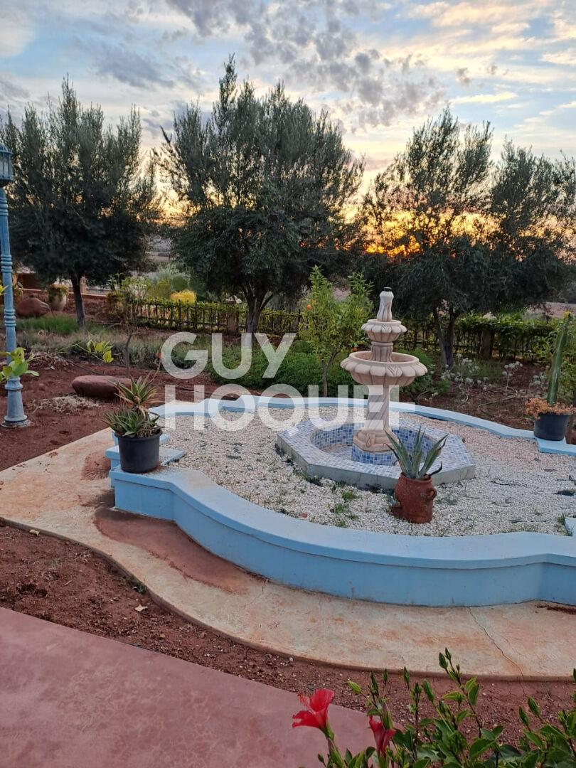 Villa à vendre terrain 5880m²