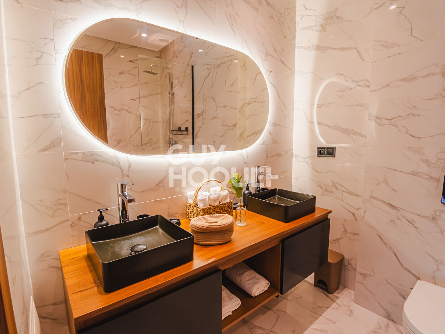 En vente / Marrakech Villa clé en main  et avec VNA !!!