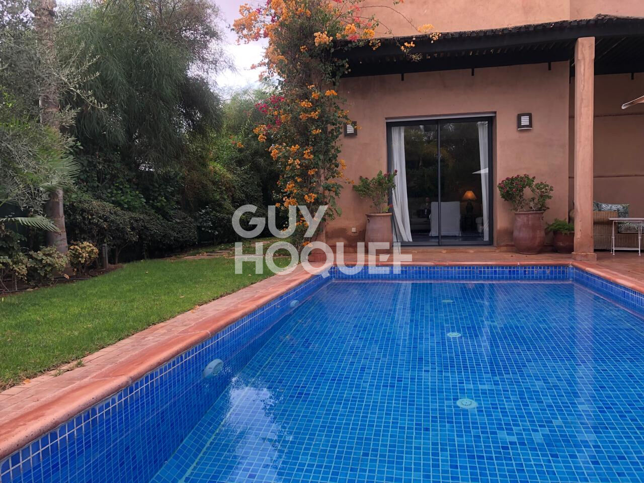 Villa waky à vendre front golf