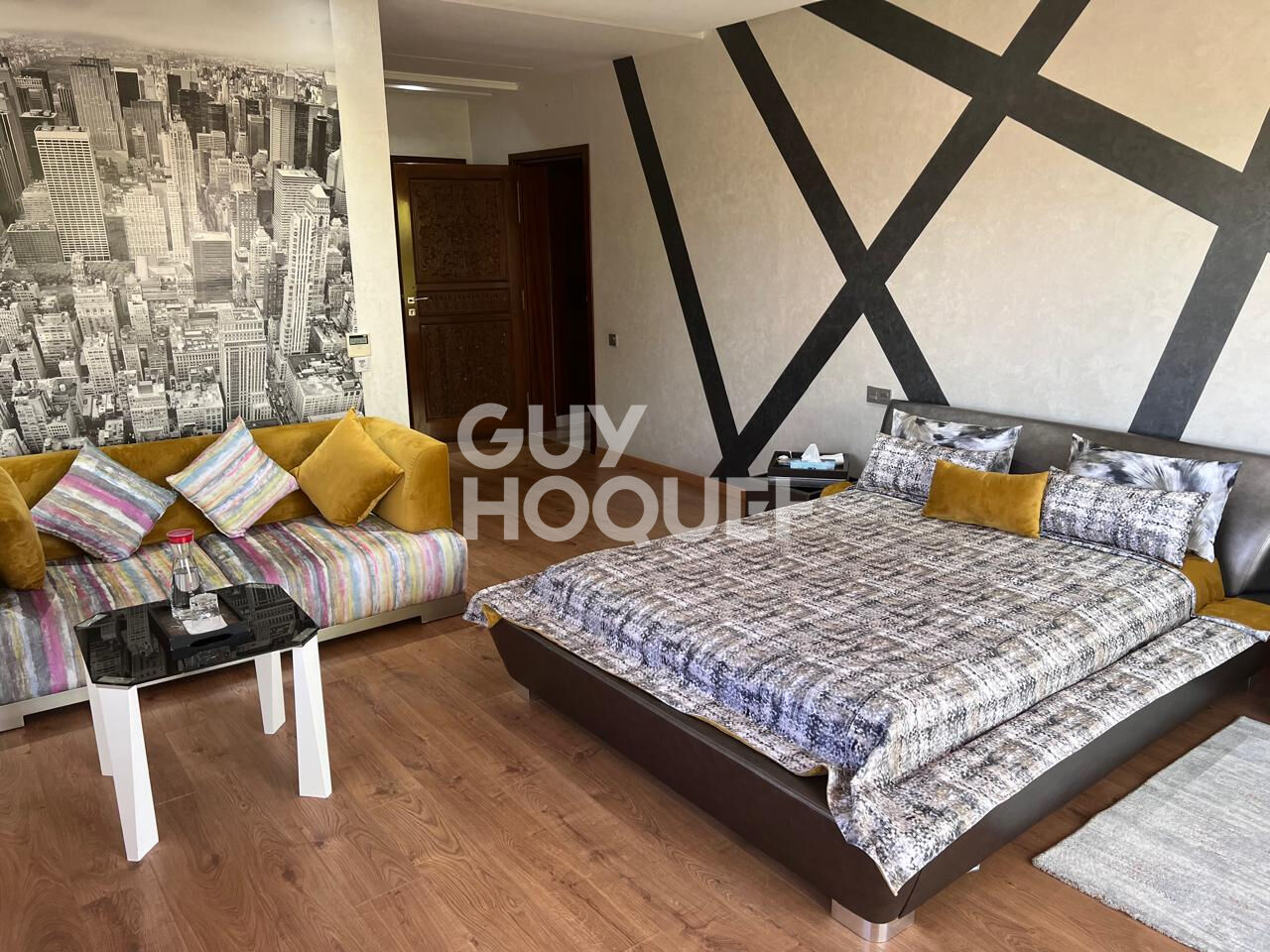 Achat/Vente A vendre Villa sur 1ha de terrain et 1394 m2 habitable PALMERAIE.