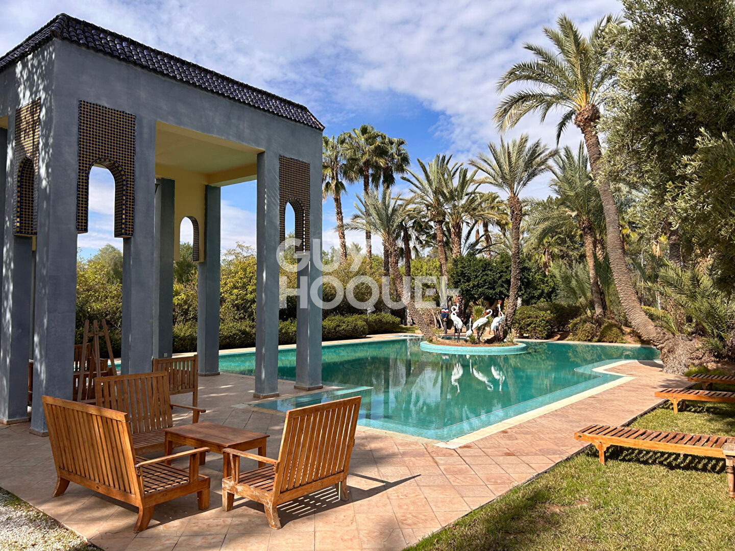 Achat/Vente  La Palmeraie Villa  10 pièce(s) sur 1 hectare.