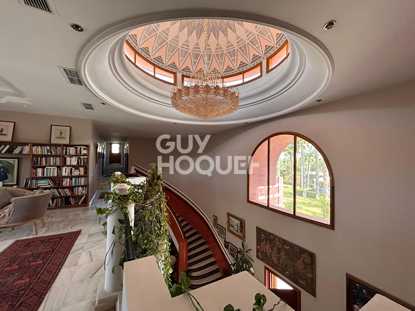 Achat/Vente  La Palmeraie Villa  10 pièce(s) sur 1 hectare.