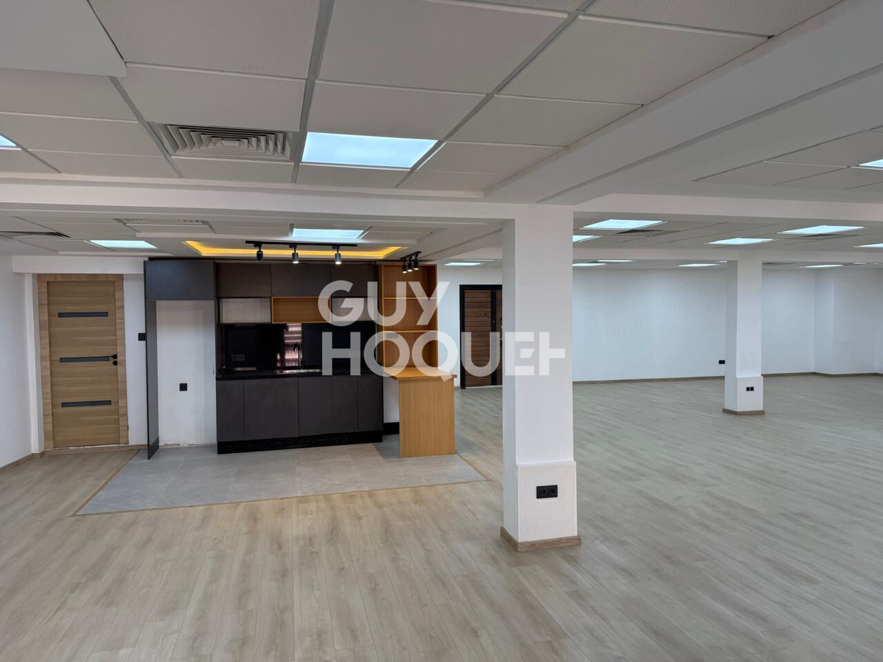 A Louer Plateau Bureau 198 m²  au centre de Guéliz à Marrakech