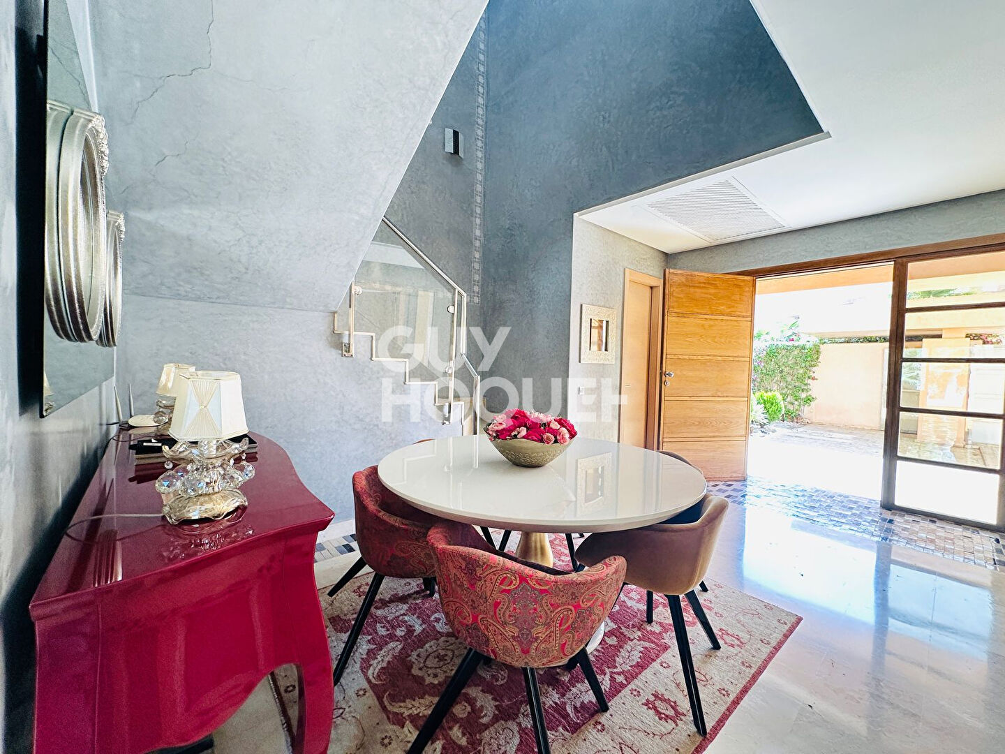 à louer: villa 3 chambres avec piscine à prestigia