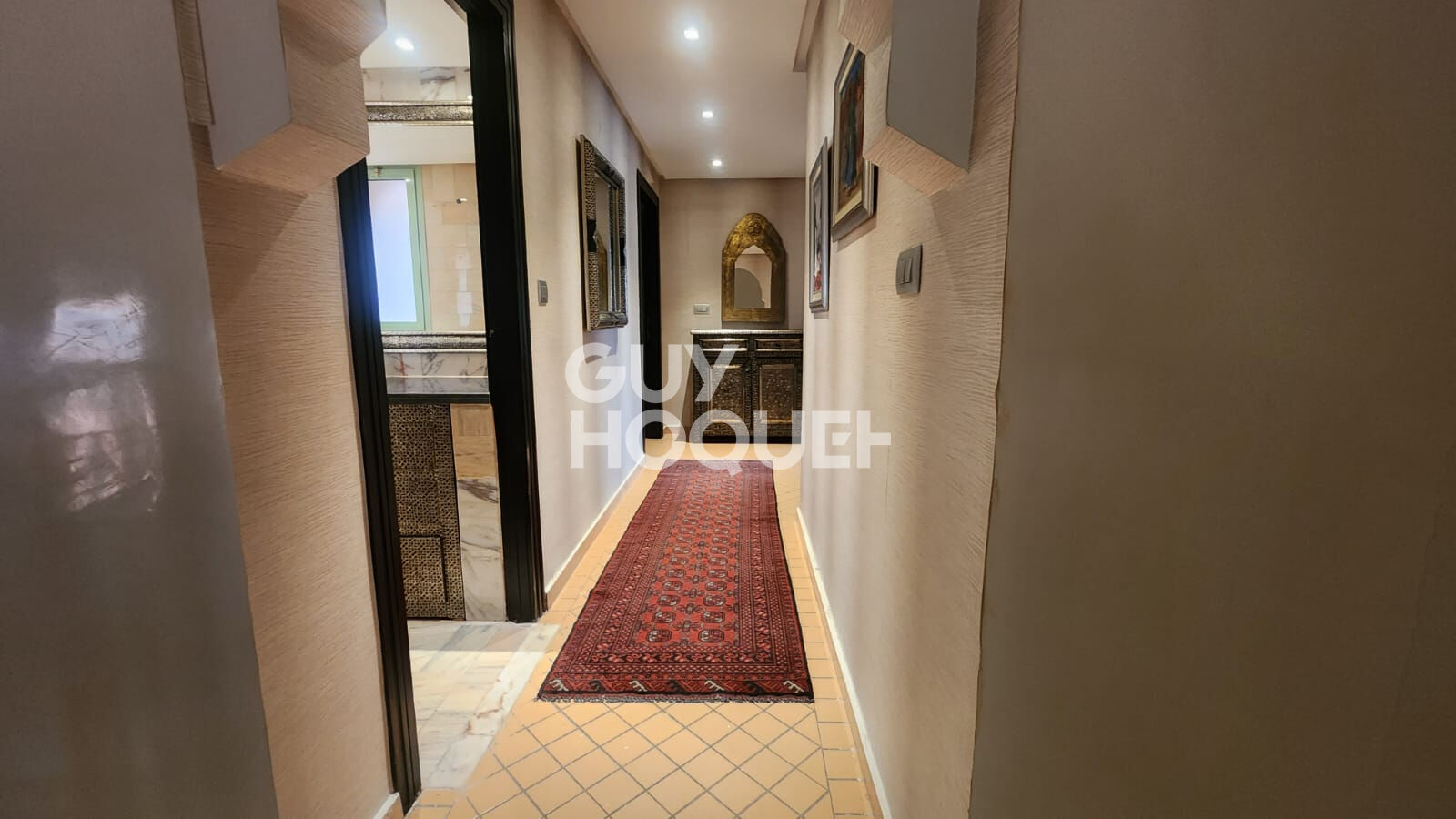 A louer  Duplex meublé 362 m² avec jardin T4 Palmeraie.