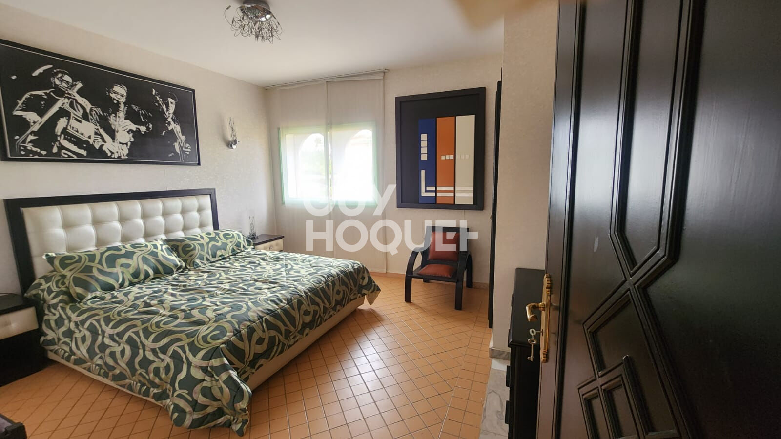 A louer  Duplex meublé 362 m² avec jardin T4 Palmeraie.