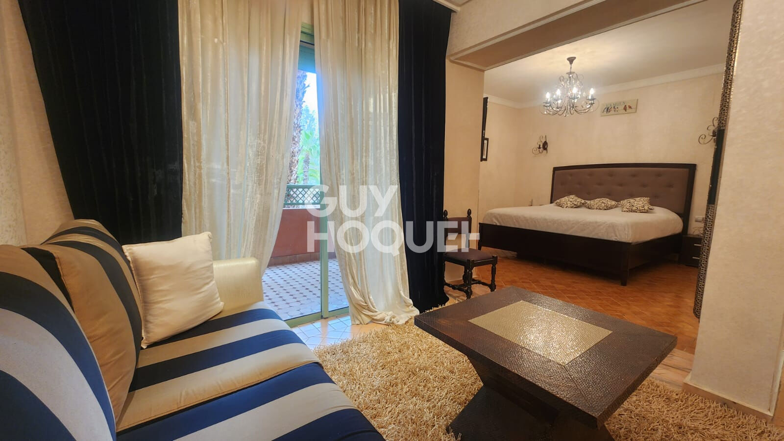 A louer  Duplex meublé 362 m² avec jardin T4 Palmeraie.
