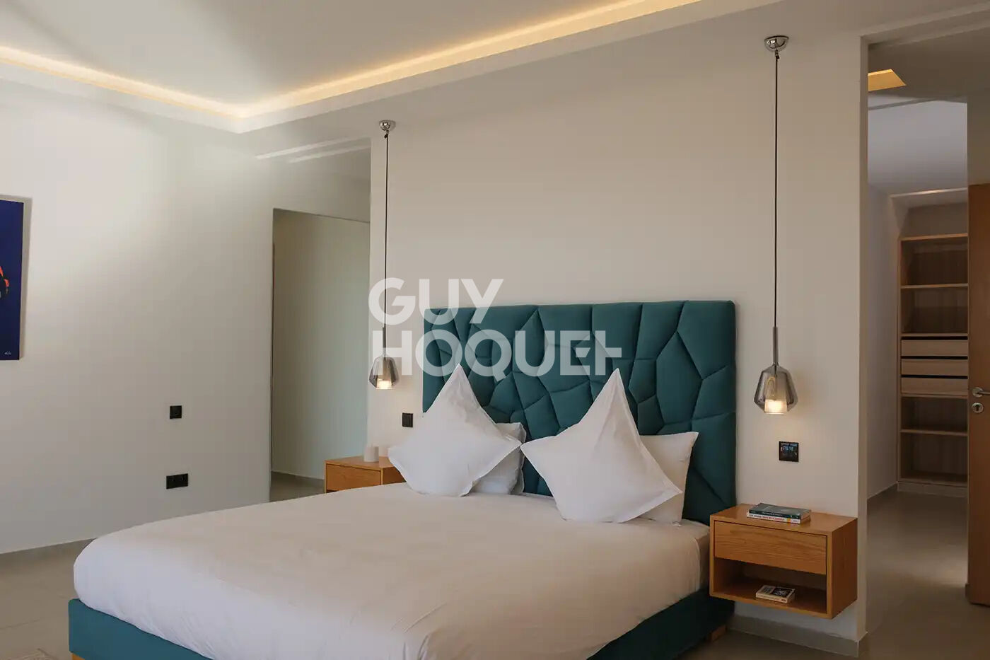 à louer: Villa de charme au Golf Amelkis, 4 chambres , 1200m² et 450m² habitable 