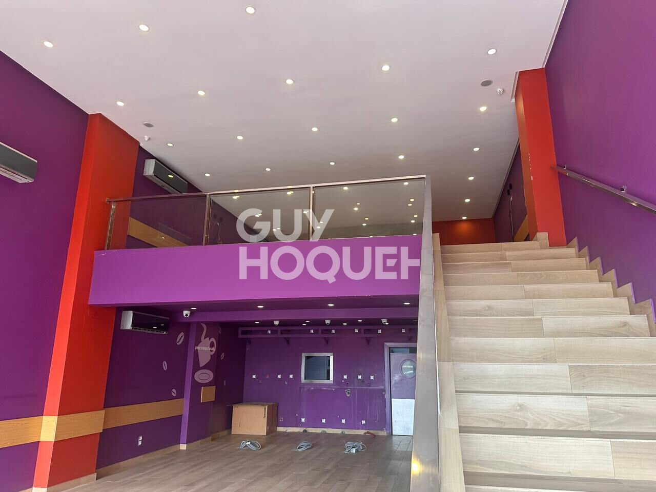 À LOUER  Local Commercial de 203 m², Idéal  pour Restauration à Marrakech
