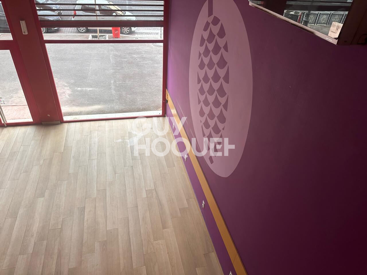 À LOUER  Local Commercial de 203 m², Idéal  pour Restauration à Marrakech