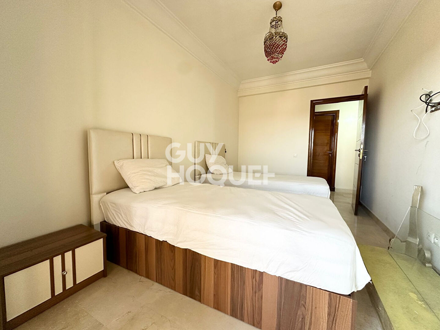 A LOUER  : appartement meublé de 3 pièces (100 m²) à gueliz semlalia.