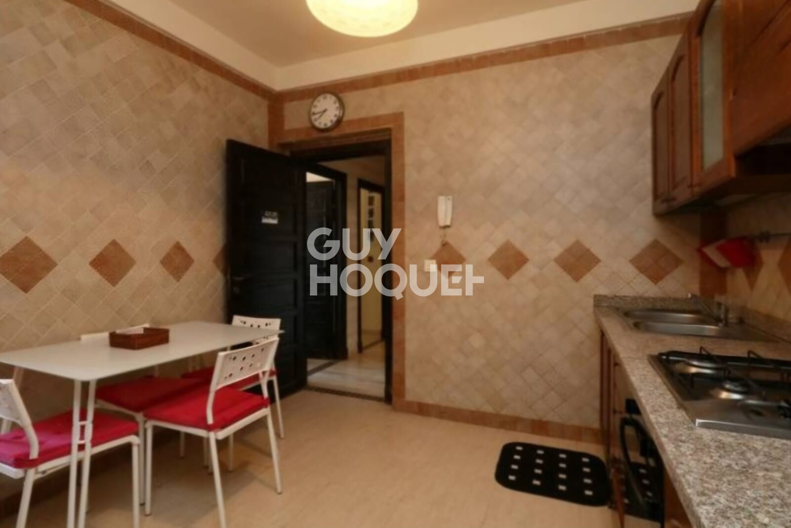 À vendre : Appartement spacieux de 3 pièces à Marrakech