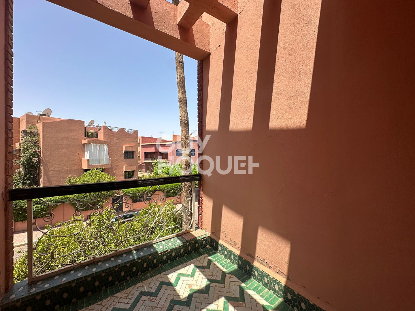 Achat /Vente villa proche centre ville Marrakech 435 m2 terrain .