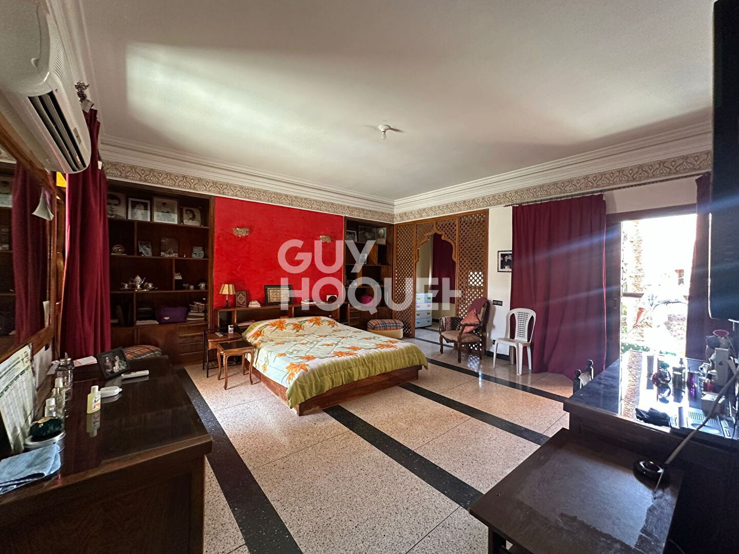 Achat /Vente villa proche centre ville Marrakech 435 m2 terrain .