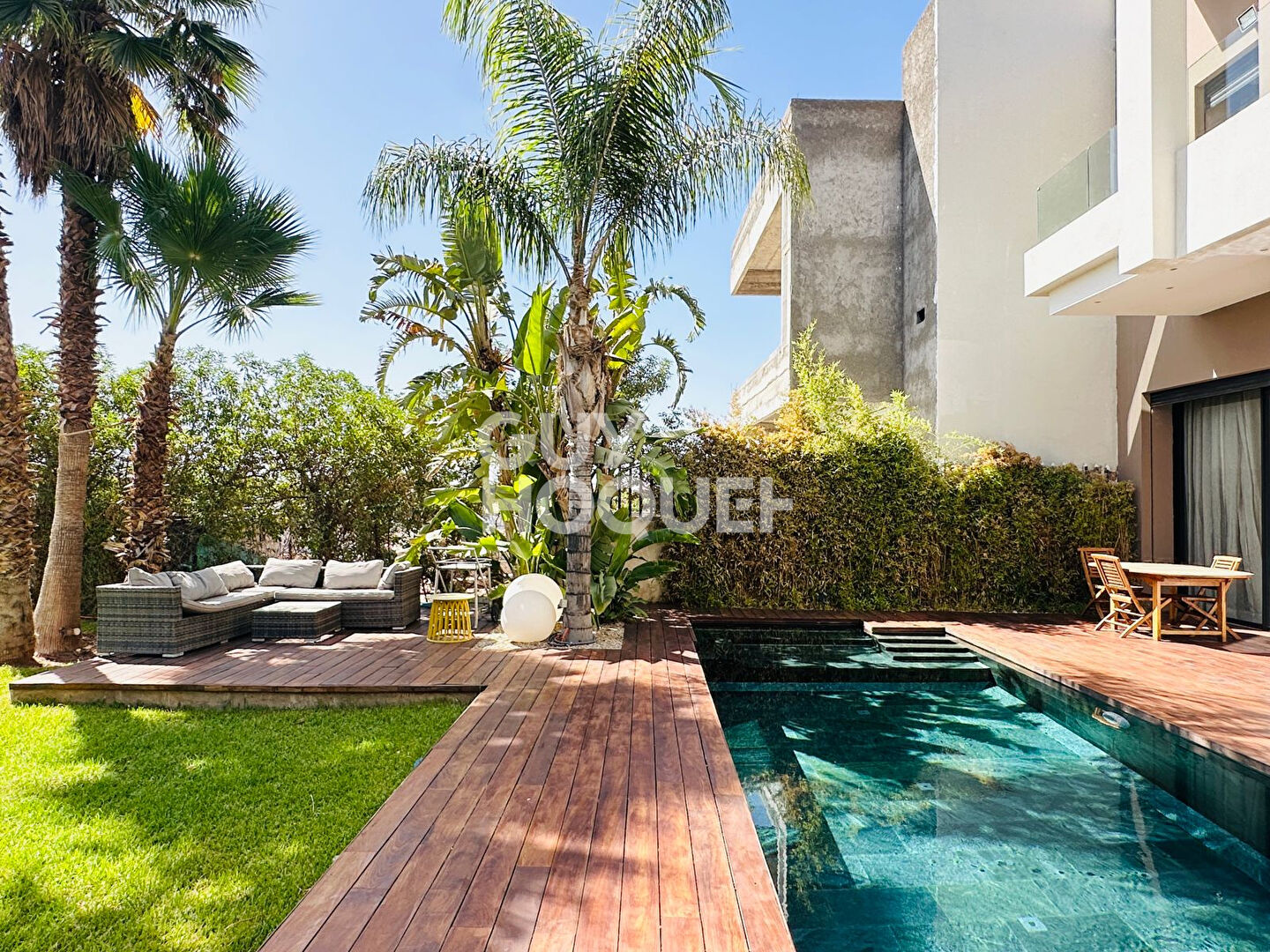 À LOUER : Superbe Villa avec Piscine à Golf Argane