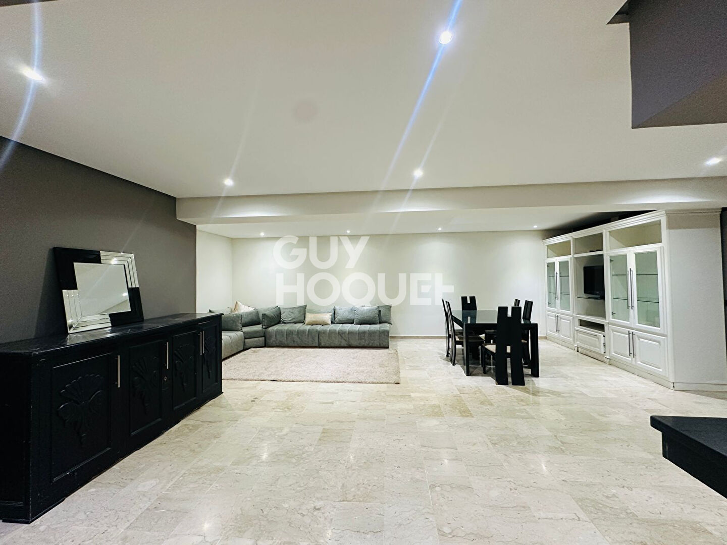 À LOUER : Superbe Villa avec Piscine à Golf Argane