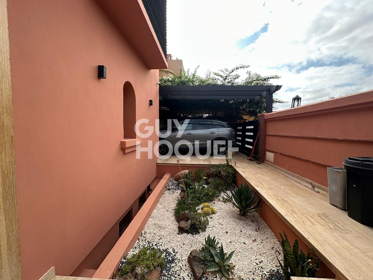 LOCATION Meublée Villa Amelkis 4 chambres sans vis a vis 4 chs .