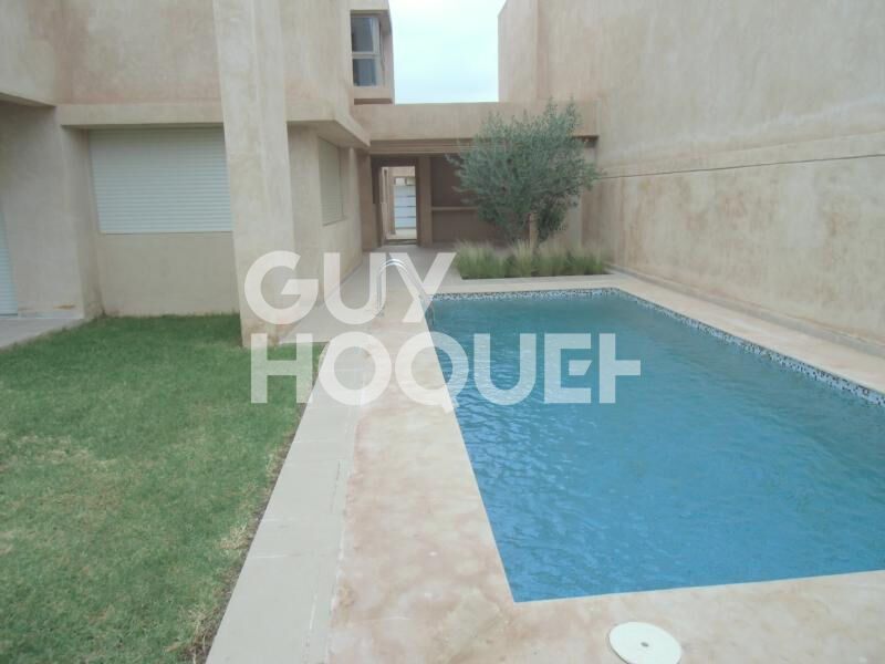 à vendre: villa de 450m² à prestigia