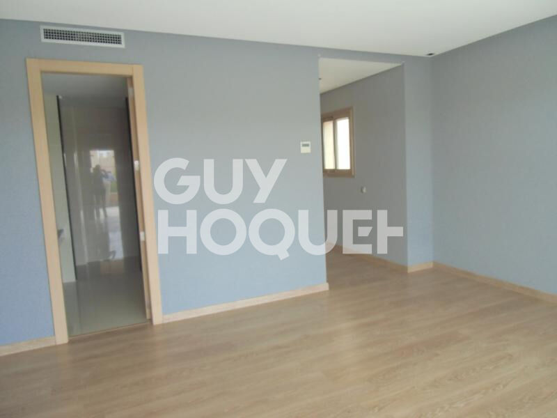 à vendre: villa de 450m² à prestigia