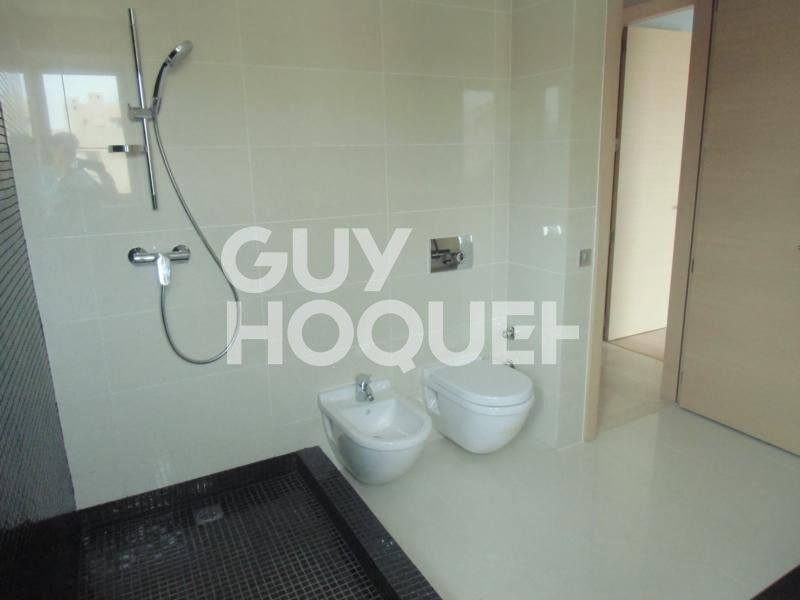 à vendre: villa de 450m² à prestigia