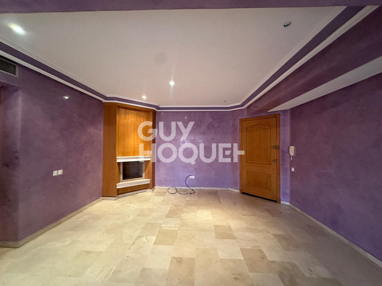 À louer ? Bel appartement 2 chambres dans une résidence familiale sécurisée avec piscine
