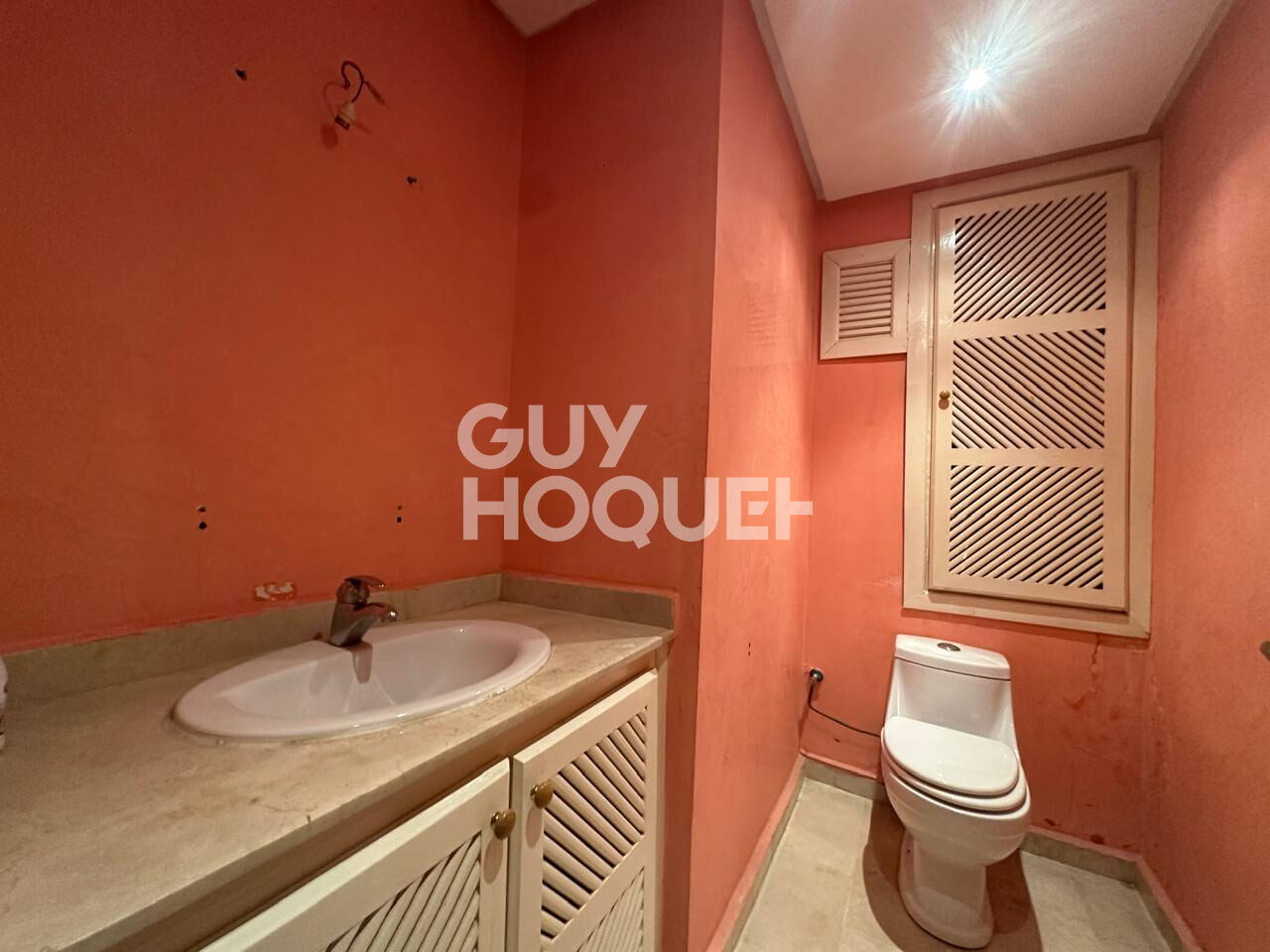 À louer ? Bel appartement 2 chambres dans une résidence familiale sécurisée avec piscine