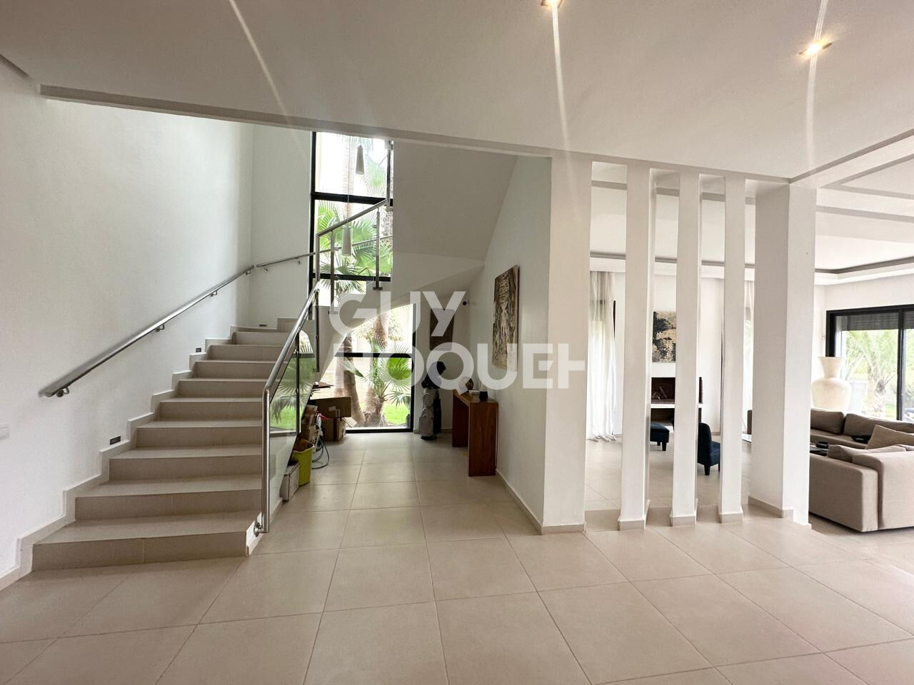 à louer: Maison de 600m² avec piscine à Argane Golf