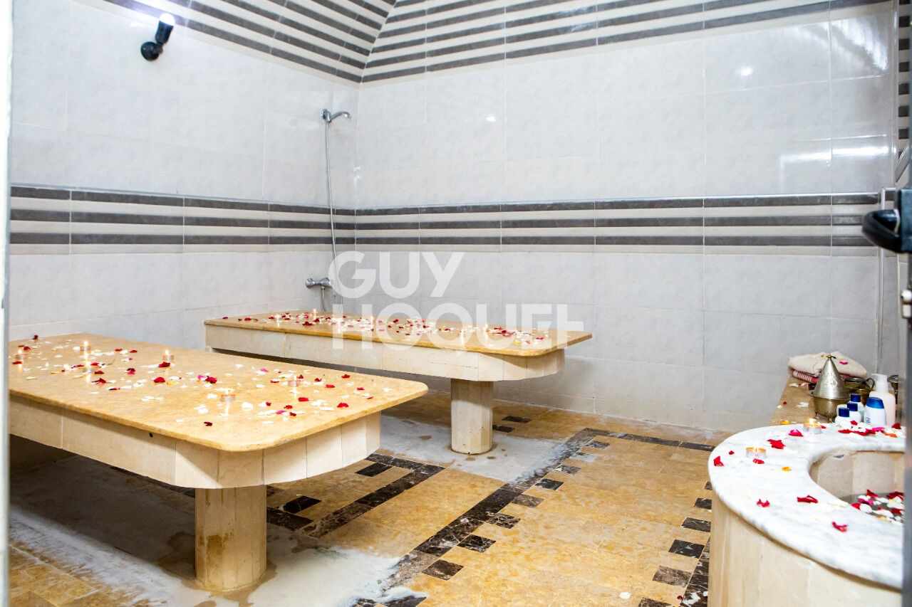 ACHAT/VENTE: Hammam Spa + Magasin - 450 m2 - Emplacement idéal