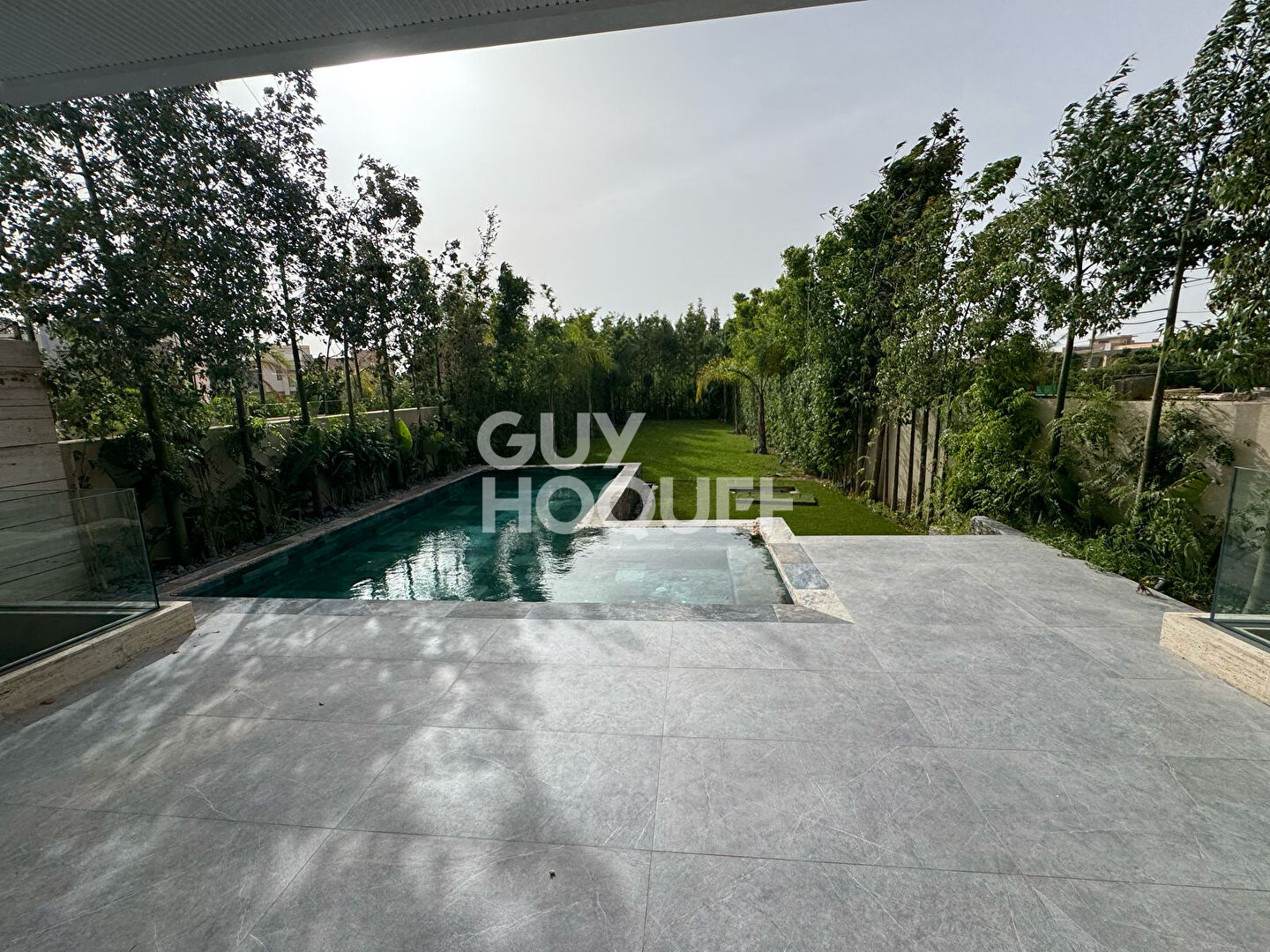 ACHAT/VENTE Villa de Grand Standing à Vendre à Marrakech - Chrifia