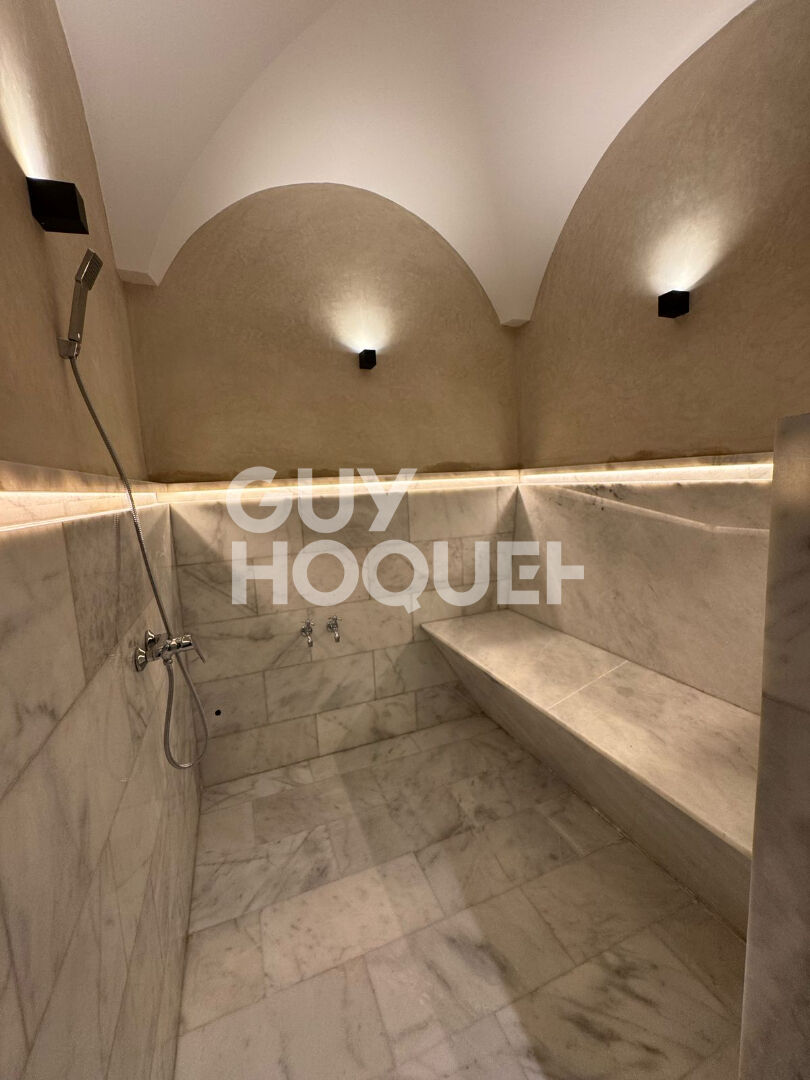 ACHAT/VENTE Villa de Grand Standing à Vendre à Marrakech - Chrifia