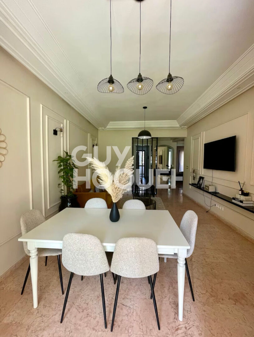 à louer: appartement de 127m² avec piscine à Agdal