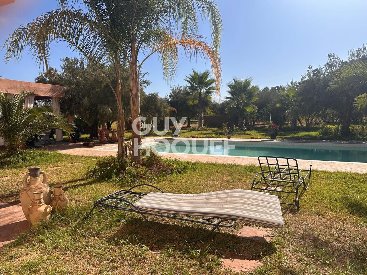 ACHAT/VENTE Villa d'exception  avec VNA à vendre à Marrakech