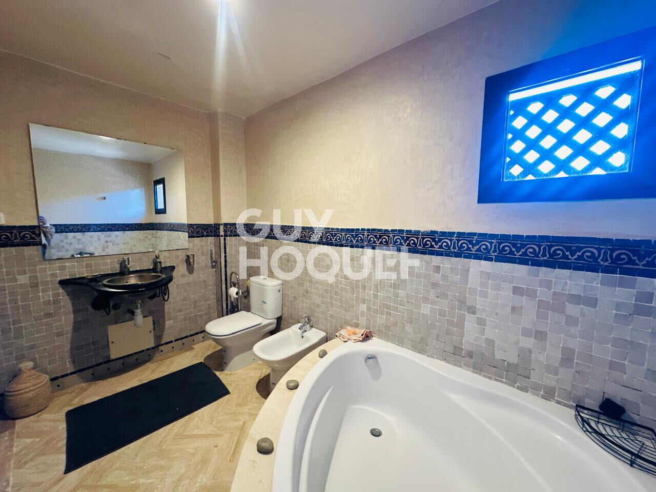 À louer ? Superbe appartement moderne en rez-de-jardin ? Route de Fès