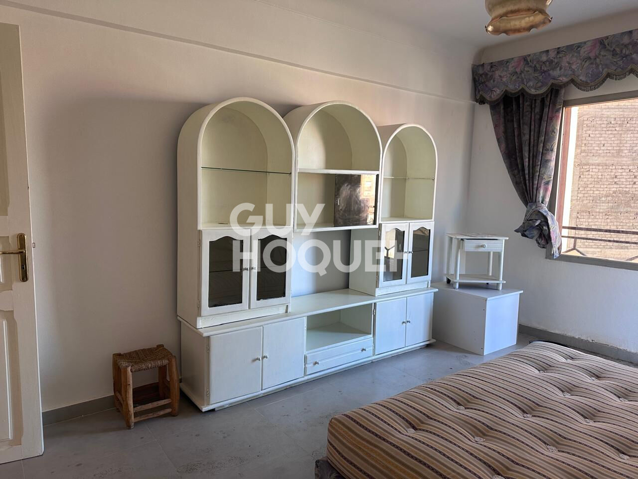 À vendre : Appartement spacieux de 4 pièces à Marrakech, secteur Victor Hugo