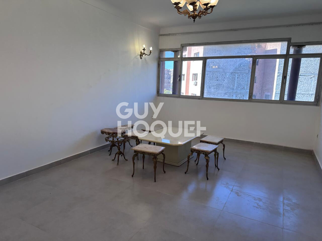À vendre : Appartement spacieux de 4 pièces à Marrakech, secteur Victor Hugo