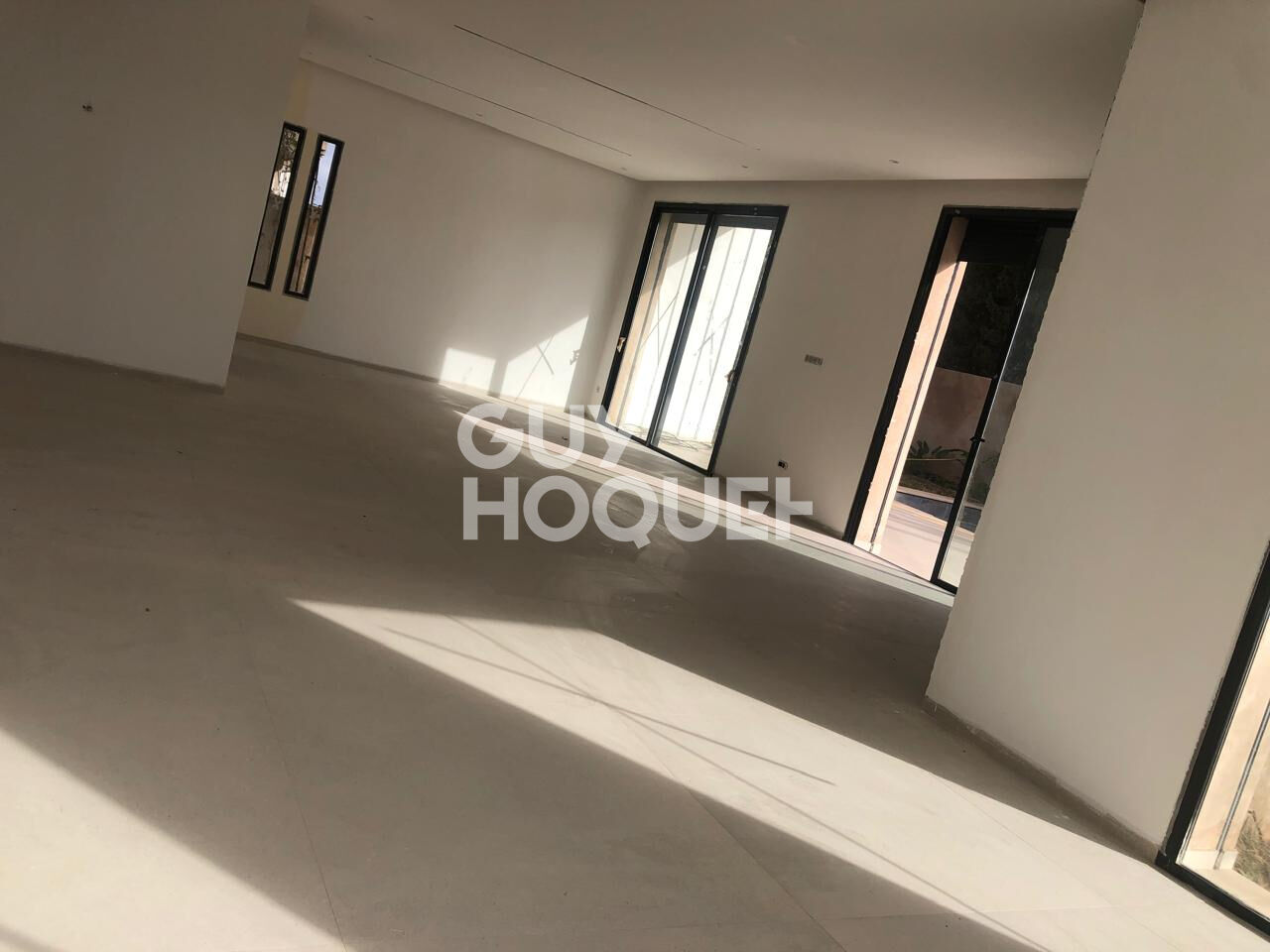 Villa spacieuse à vendre à Marrakech - Route Ourika