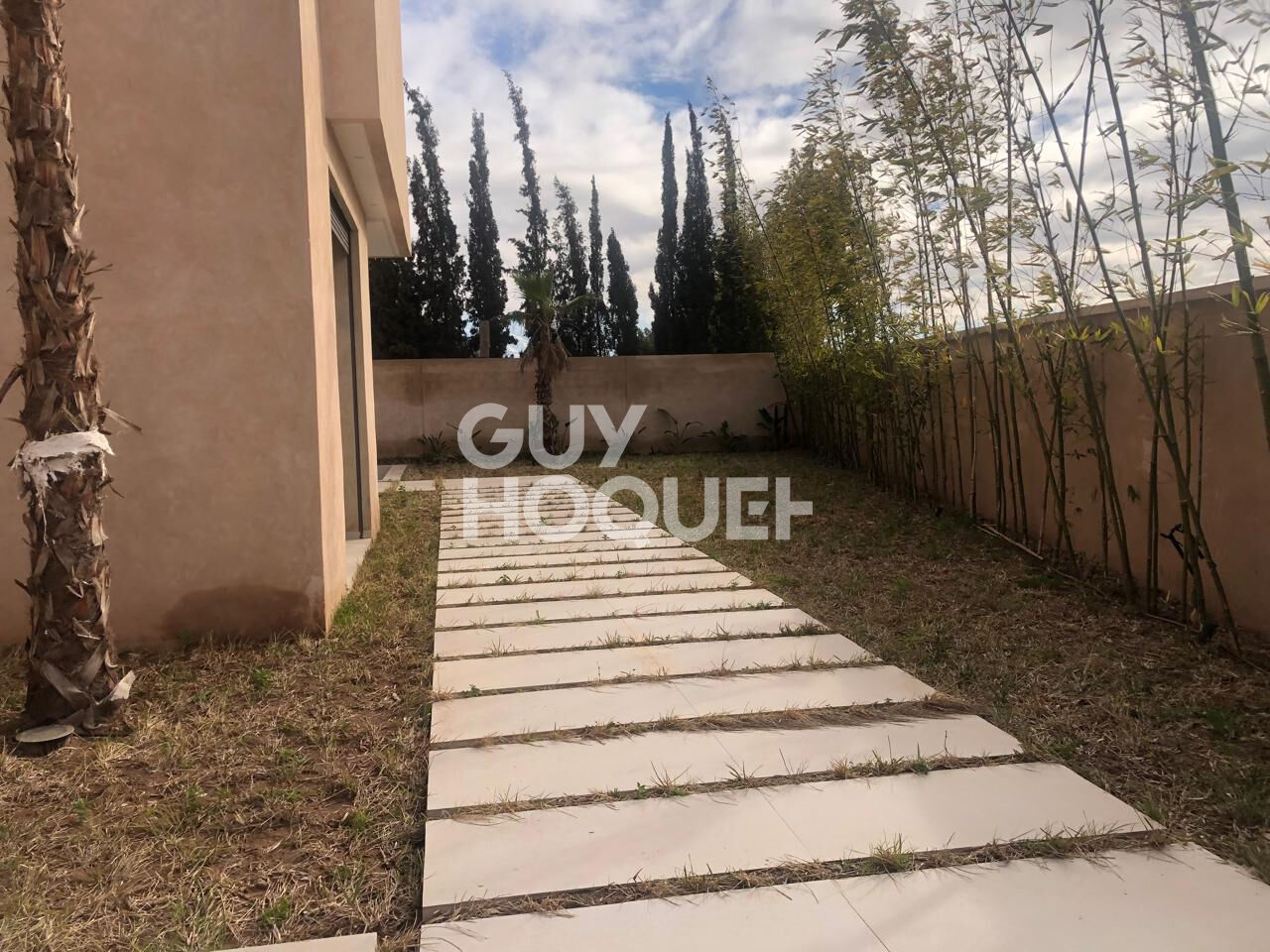 Villa spacieuse à vendre à Marrakech - Route Ourika